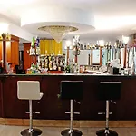 帝国酒店 酒店