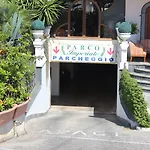 帝国酒店 酒店