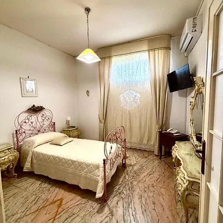 Imperiale Hotel 3*