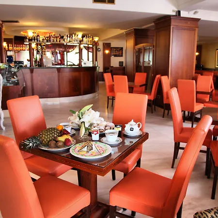 Imperiale ホテル 3*